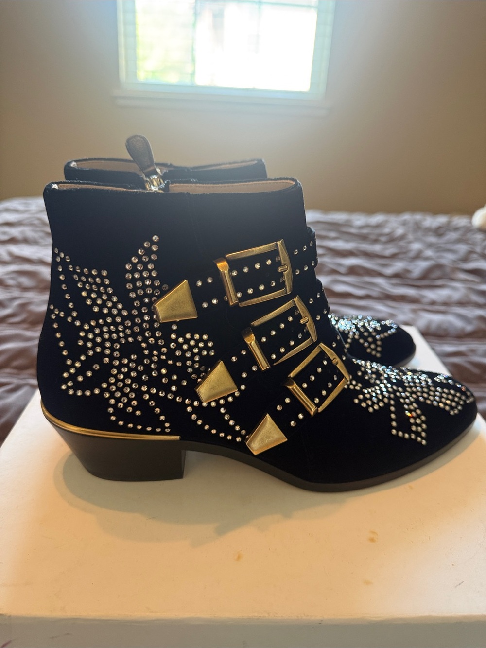 Authentic Chloe Suzanna Black Studded Suede Ankle Boots size 37.5 women’s 7.5 - Picture 4 of 16